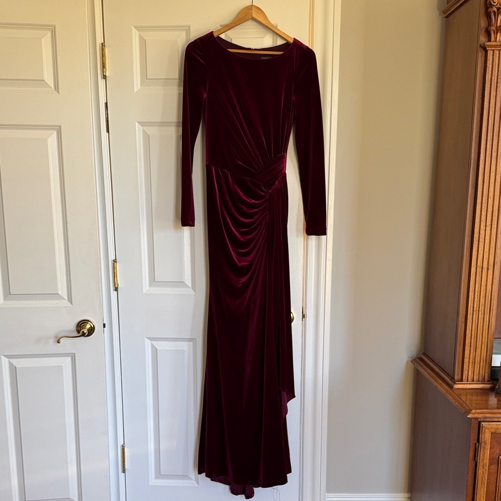 Vince Camuto Deep Red Velvet Long Sleeve Dress